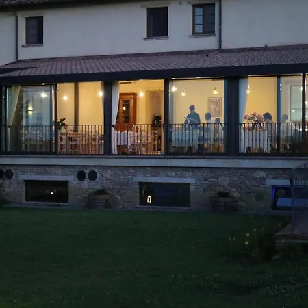 Le Buche Wine Resort&spa אתר נופש 3*